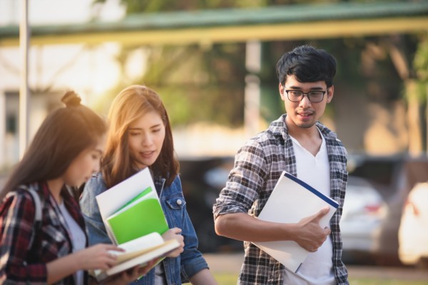 Becas Japón